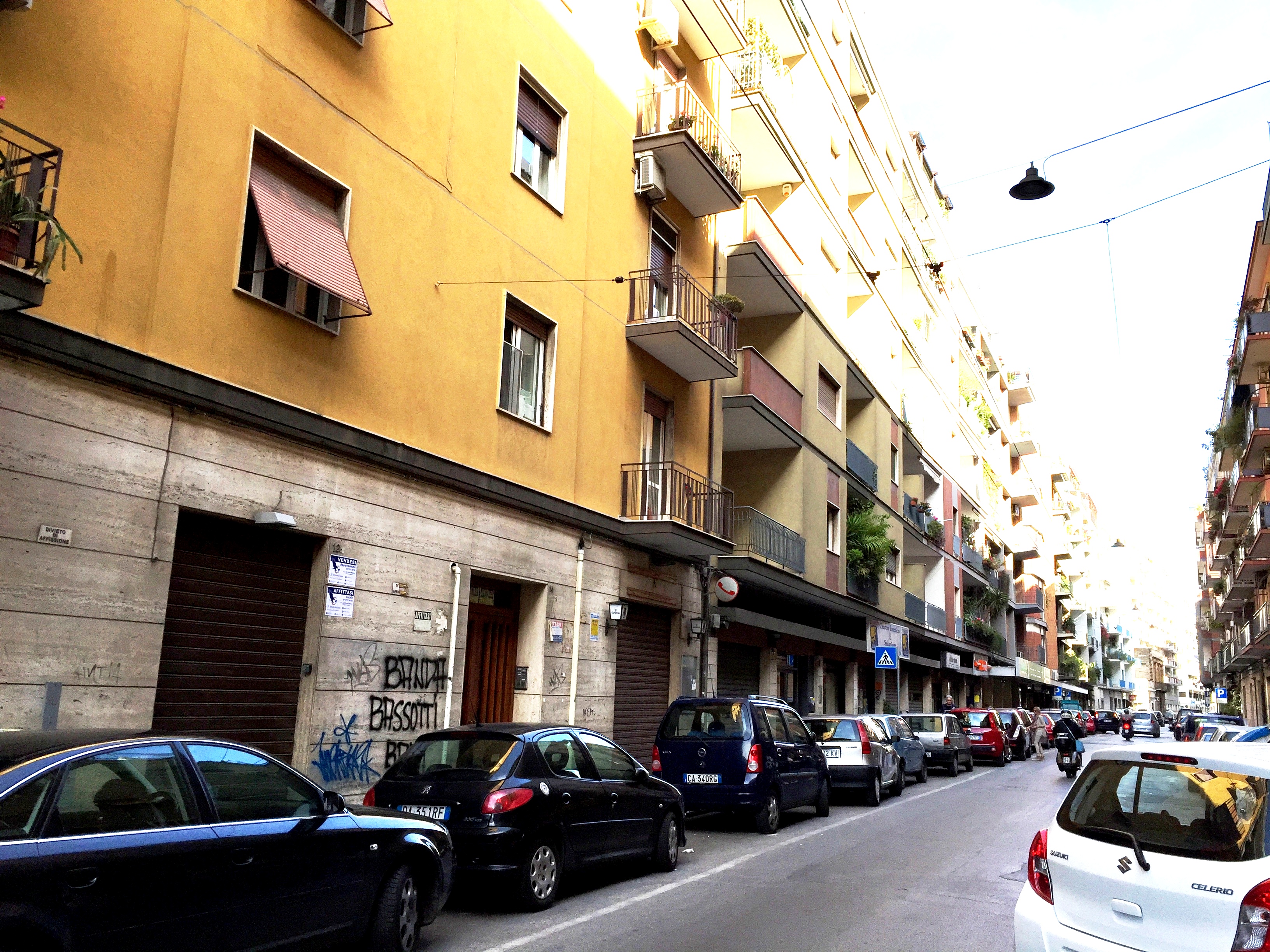 Locale commerciale 60 mq in via lattanzio