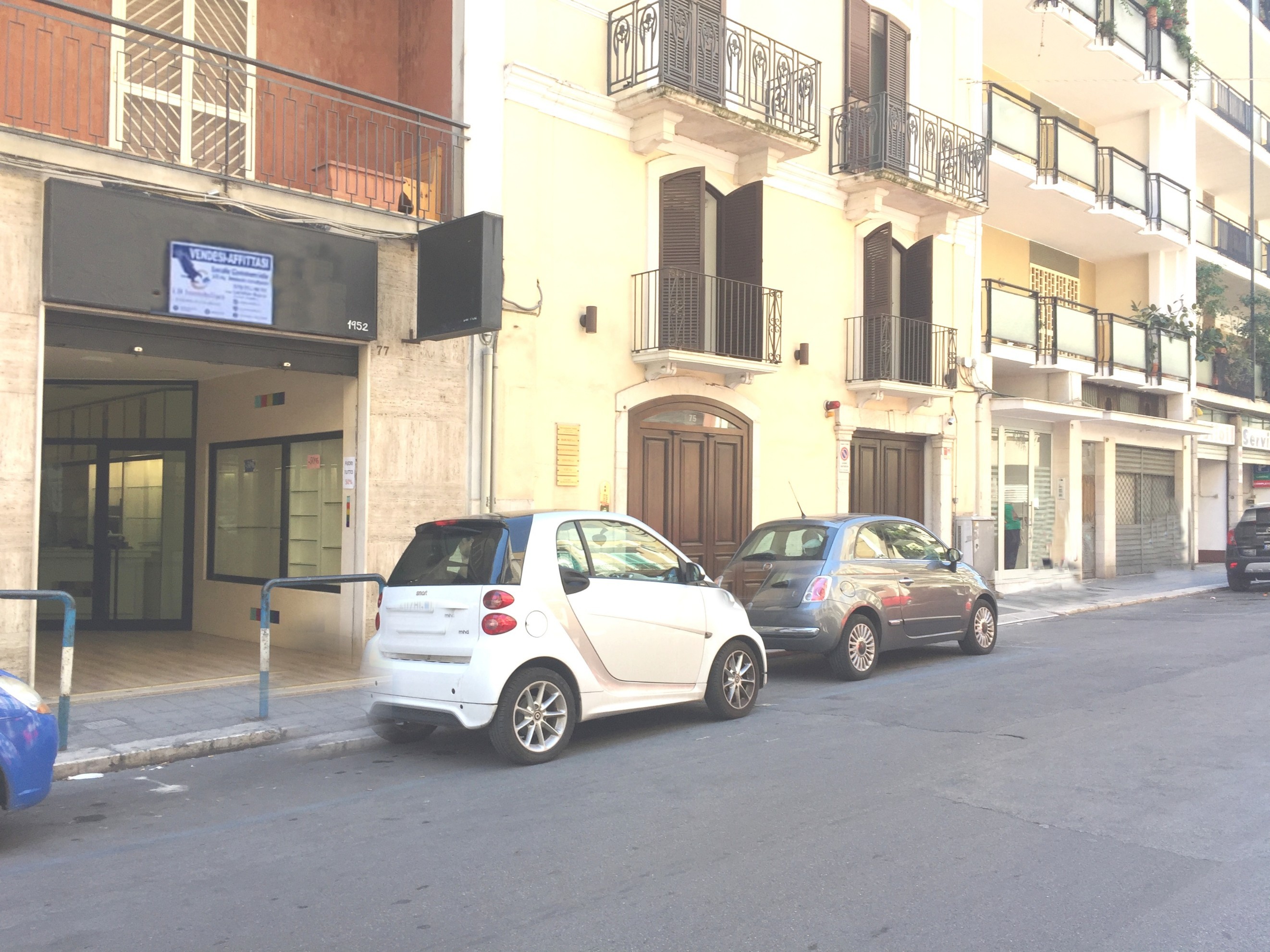 Locale commerciale uso ottica 170 mq nel cuore umbertino di Bari