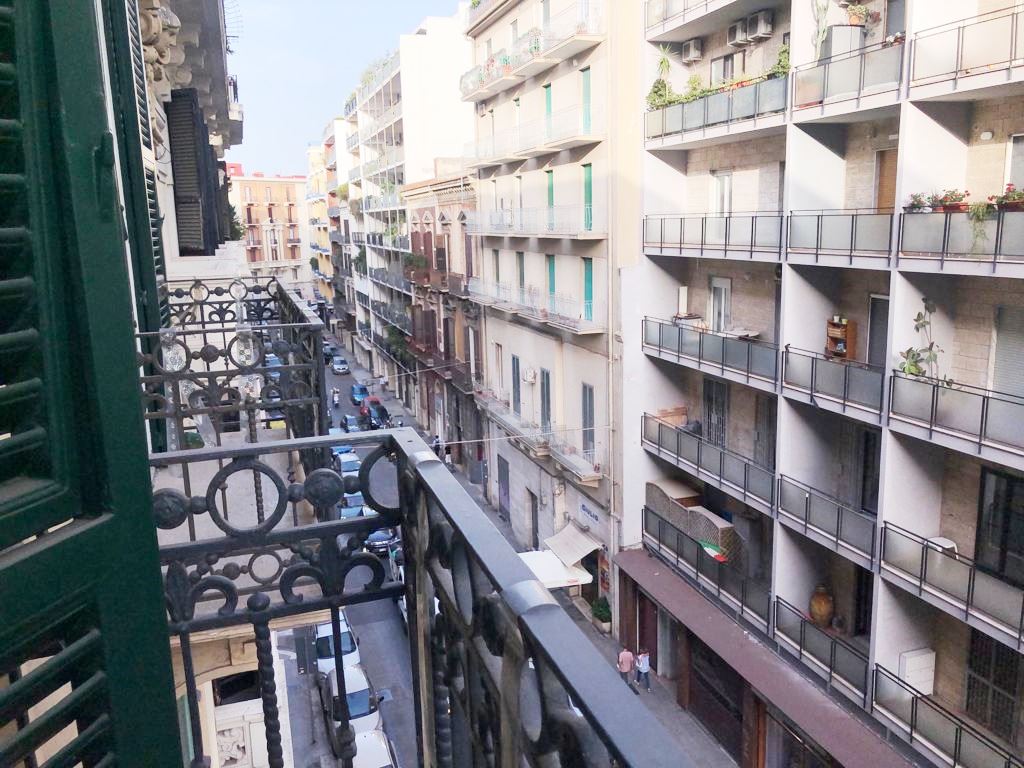 Ampio quadrivani completamente arredato via Cardassi in locazione